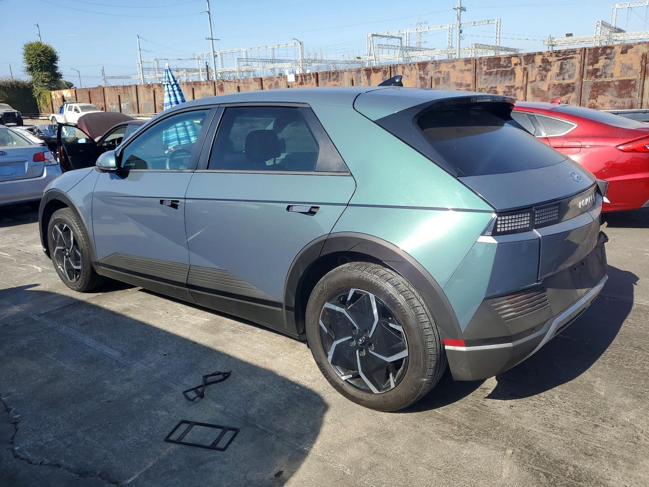 2024 Hyundai Ioniq 5 Sel - Image 2