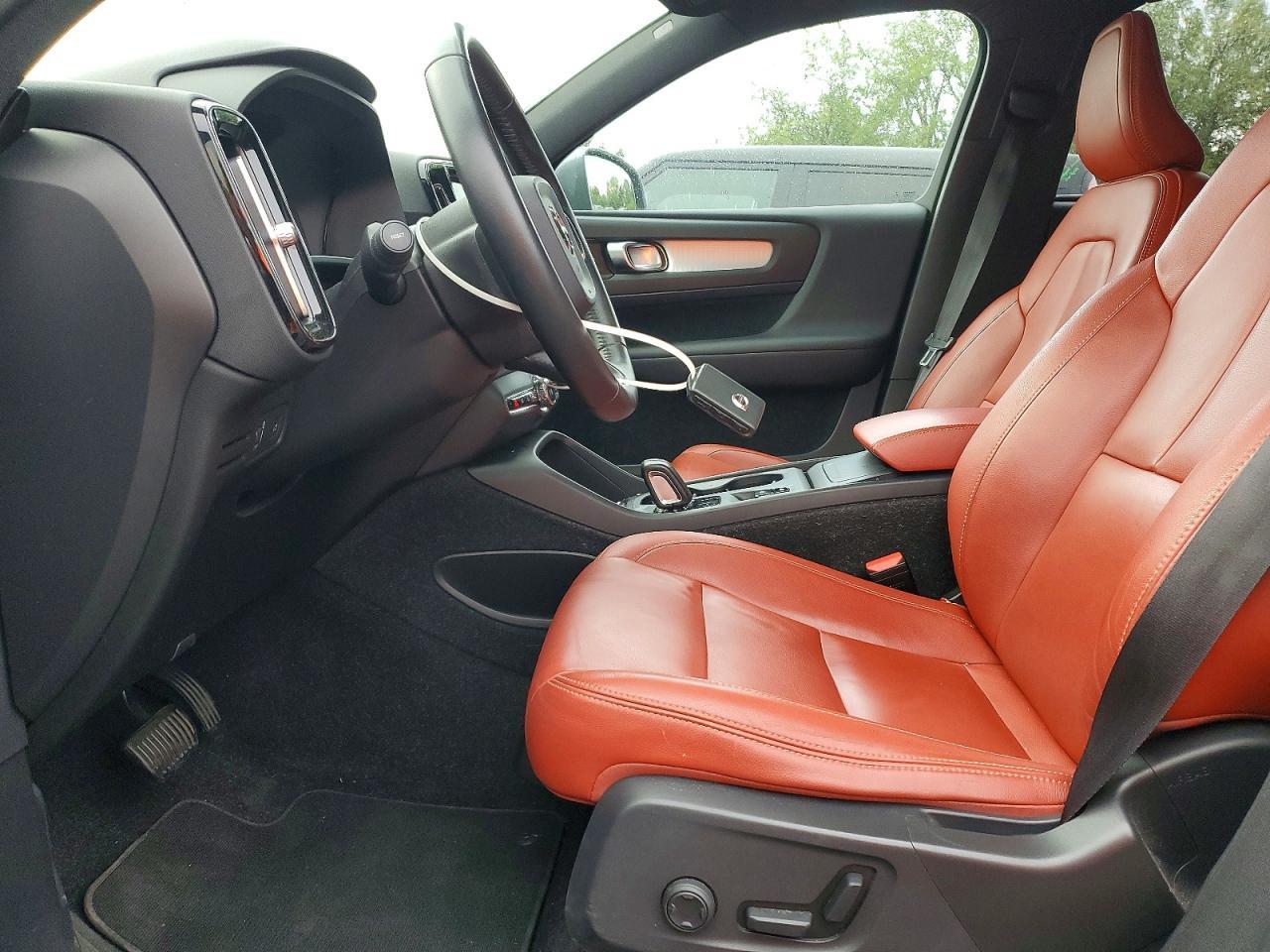 2019 Volvo Xc40 T5 Momentum - Фото 7
