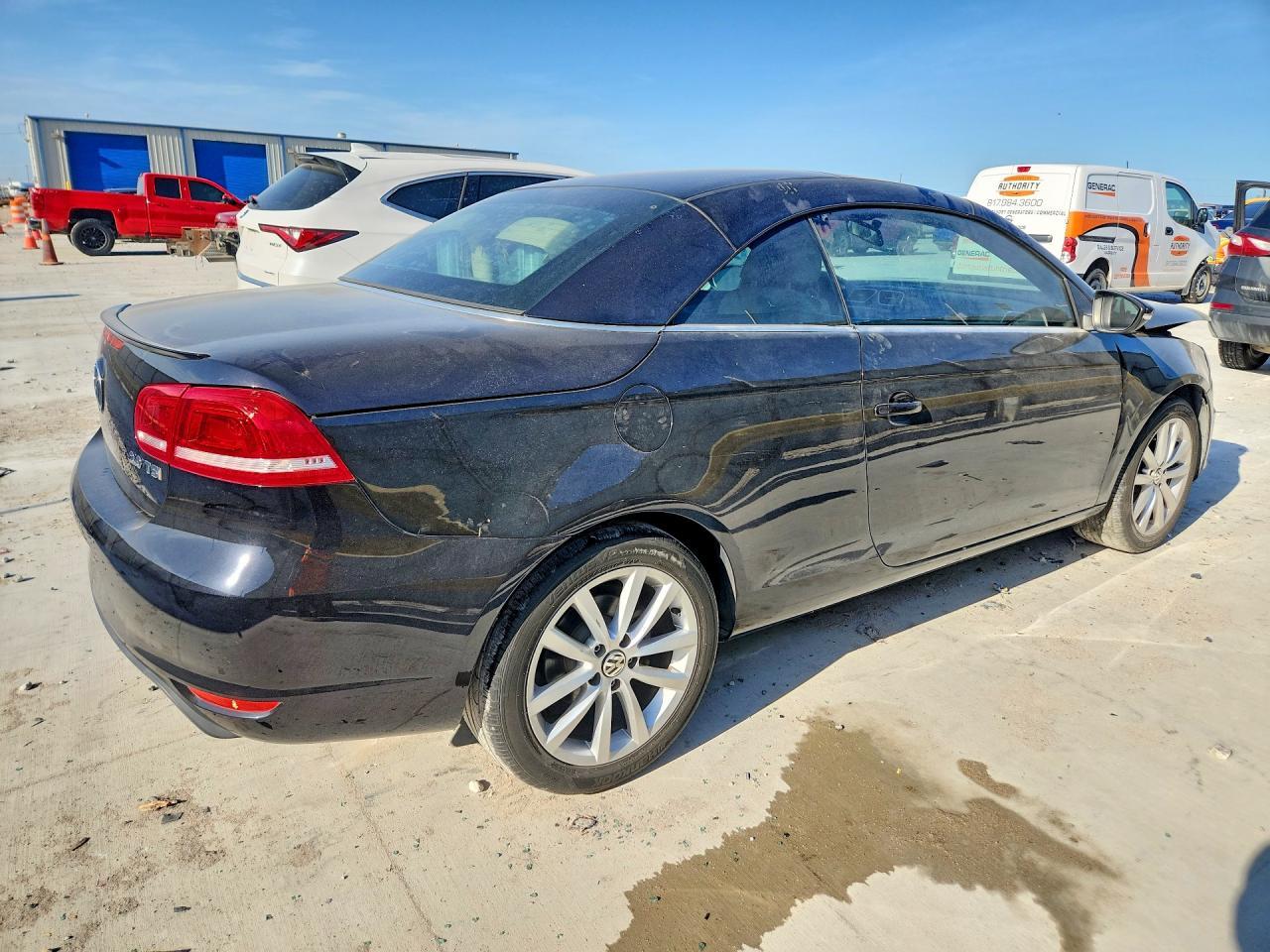 2015 Volkswagen Eos Komfort - Image 3