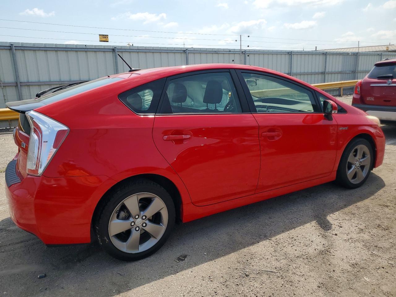 2015 Toyota Prius Persona Series - Image 3
