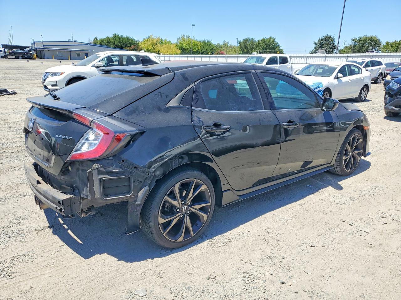 2017 Honda Civic Sport - Фото 3