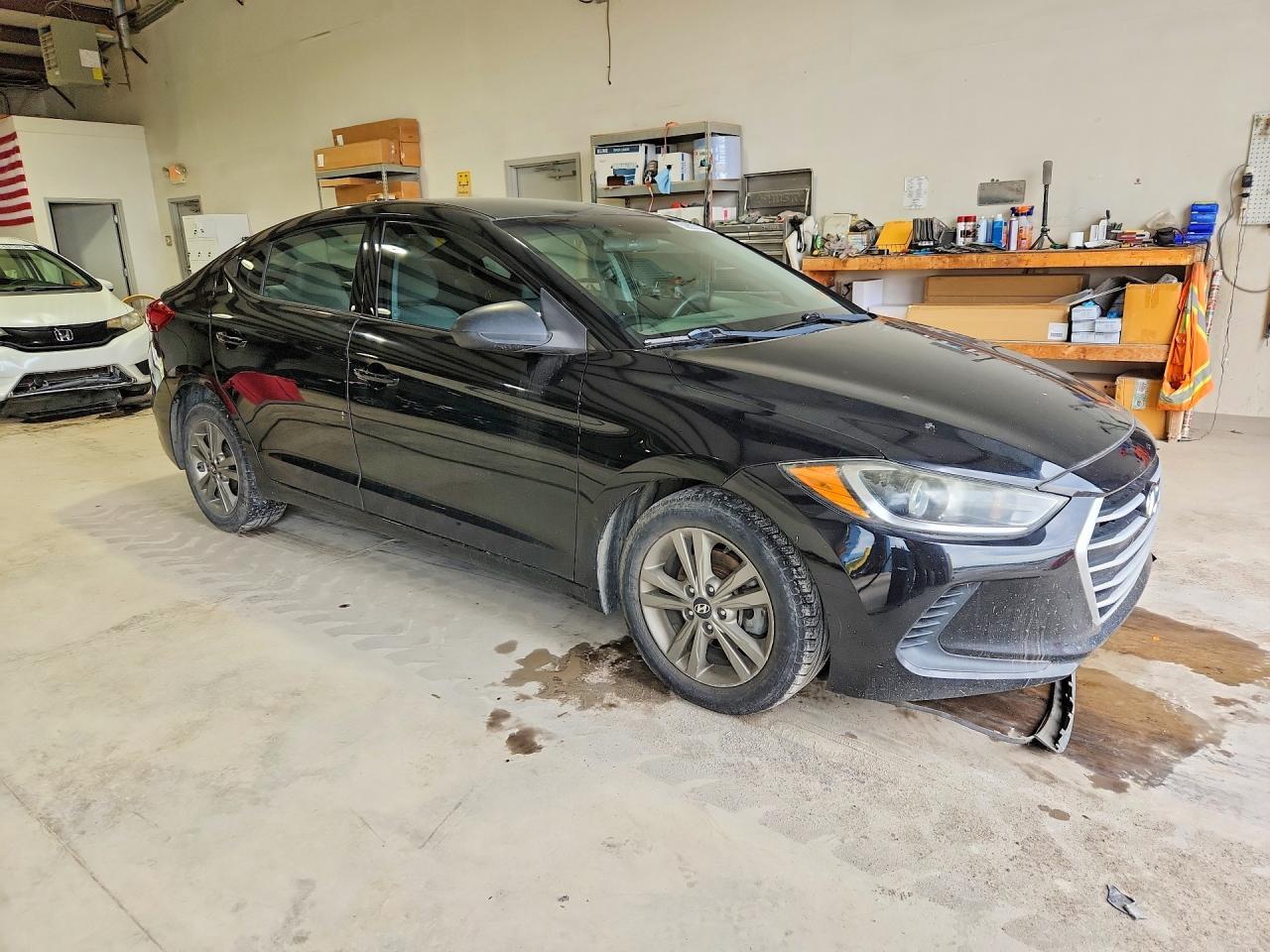 2017 Hyundai Elantra Se - Фото 4