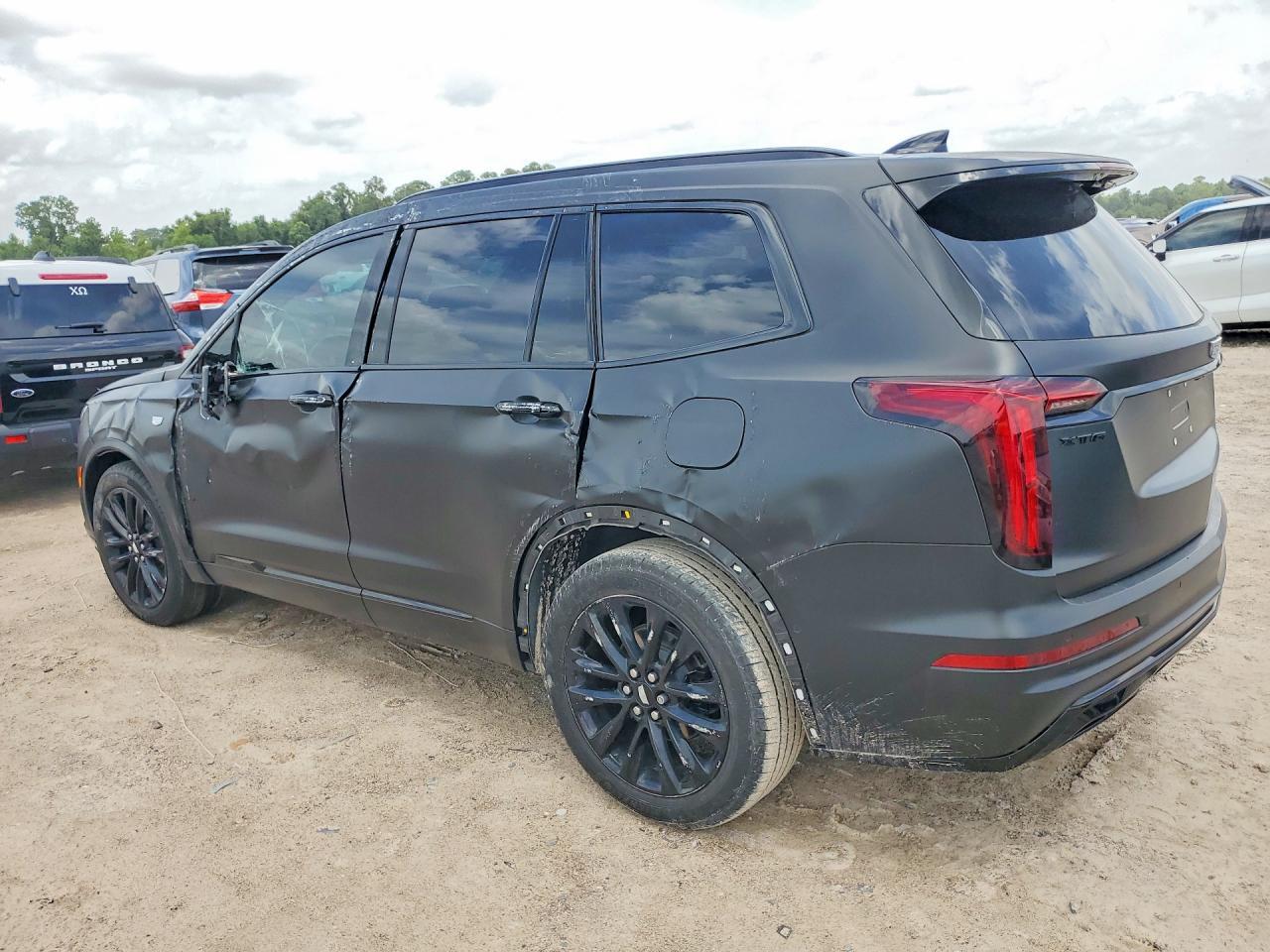 2024 Cadillac Xt6 Premium Luxury - Фото 2