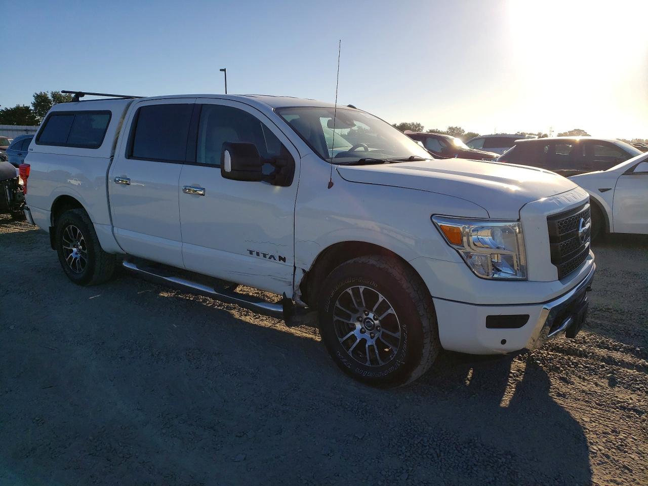 2021 Nissan Titan Sv - Фото 4