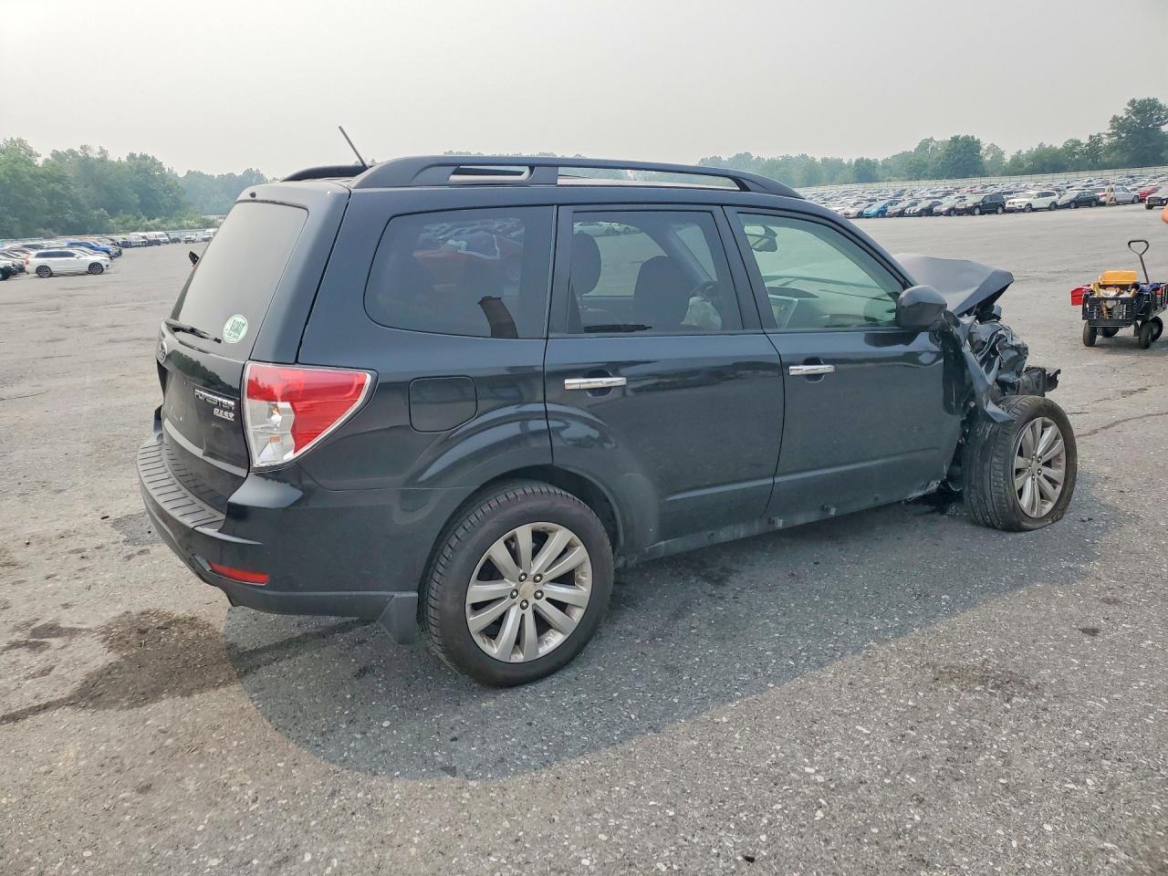 2012 Subaru Forester Limited - Фото 3