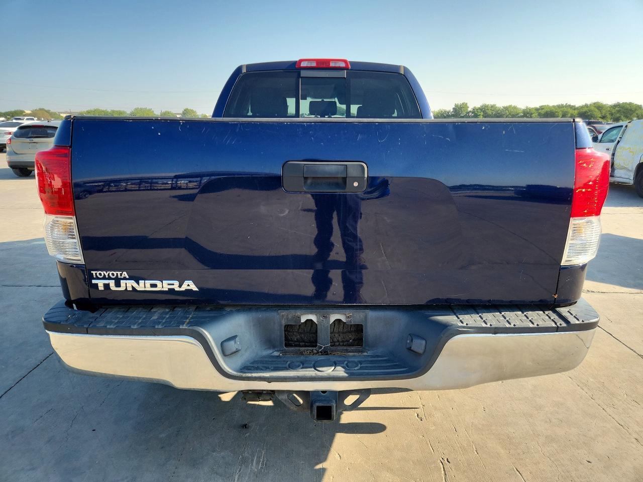 2010 Toyota Tundra Double Cab Sr5 - Image 6