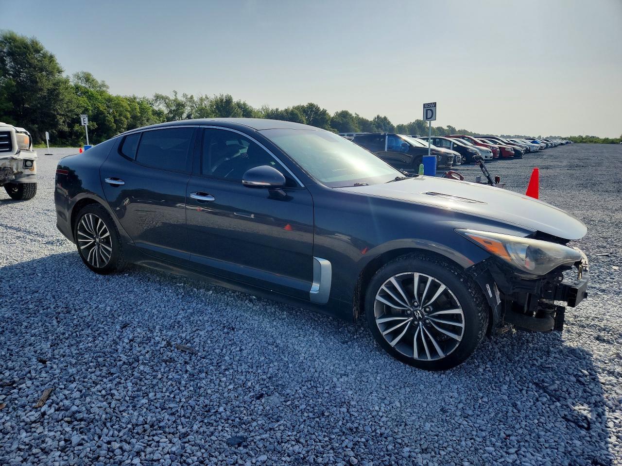 2019 Kia Stinger Base - Фото 4