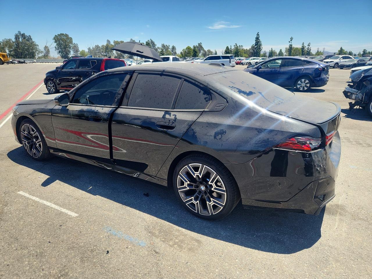 2026 BMW 530 I - Фото 2
