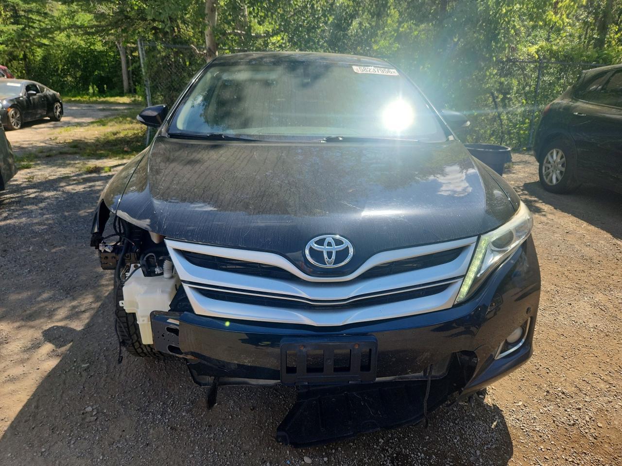 2015 Toyota Venza Le - Image 5