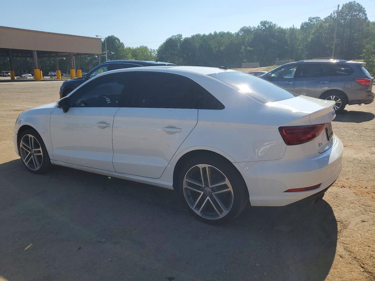 2020 Audi A3 Premium - Фото 2