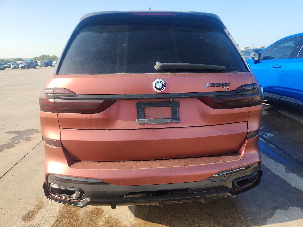 2020 BMW X7 xDrive40I - Фото 6