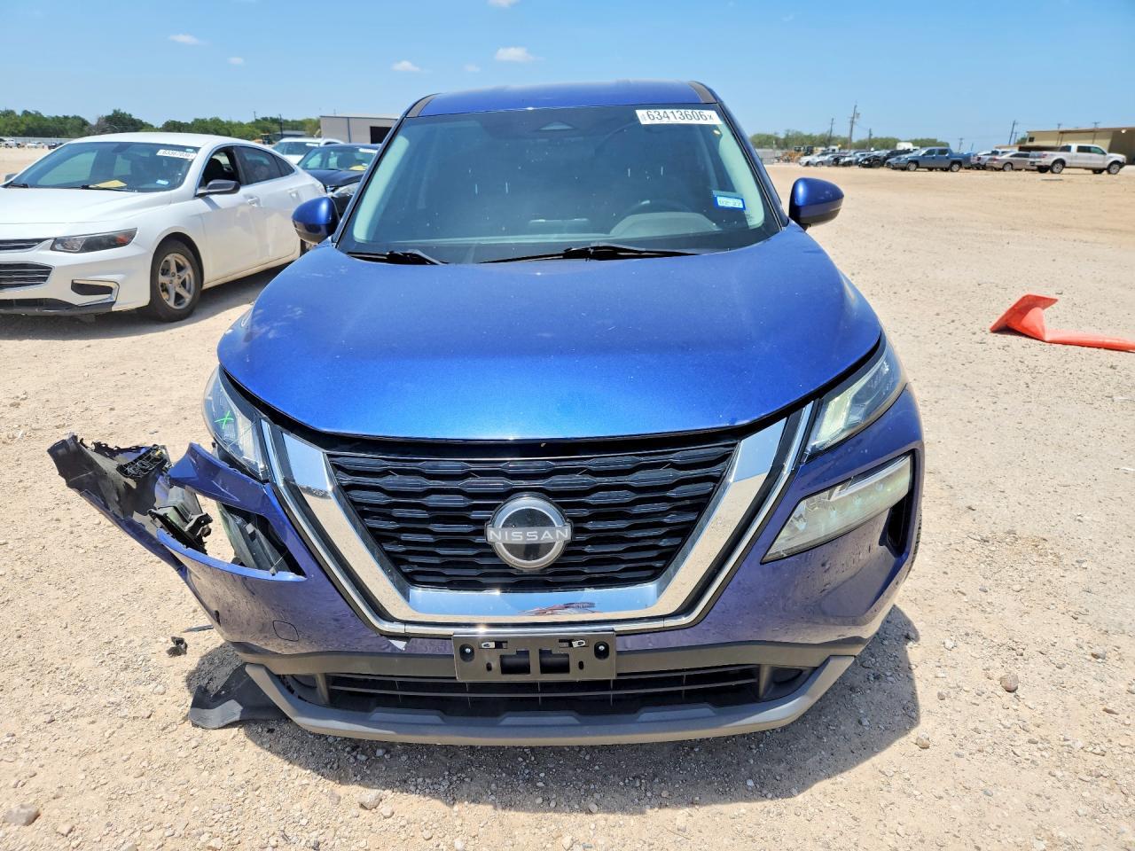 2022 Nissan Rogue Sv - Image 5