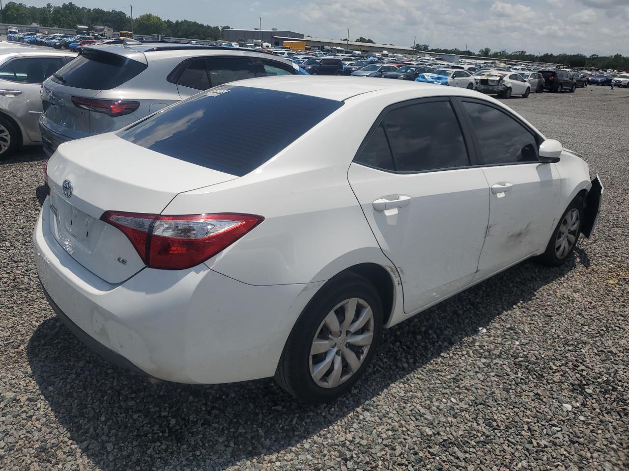 2016 Toyota Corolla Le - Фото 3