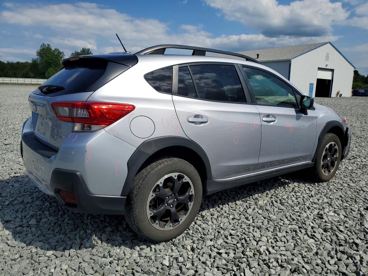 2021 Subaru Crosstrek - Фото 3