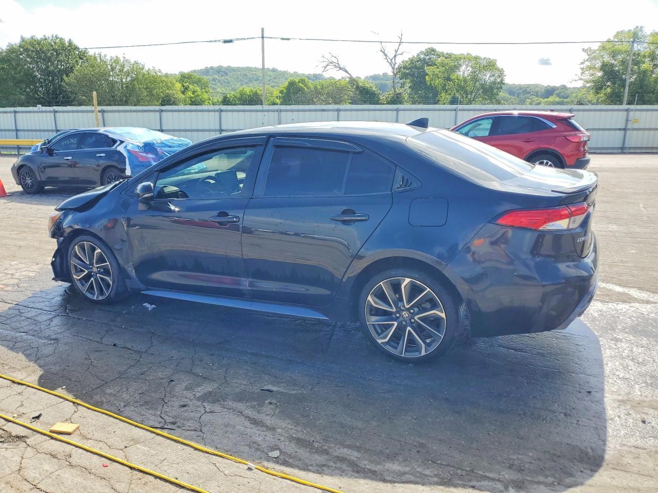 2021 Toyota Corolla Se - Image 2