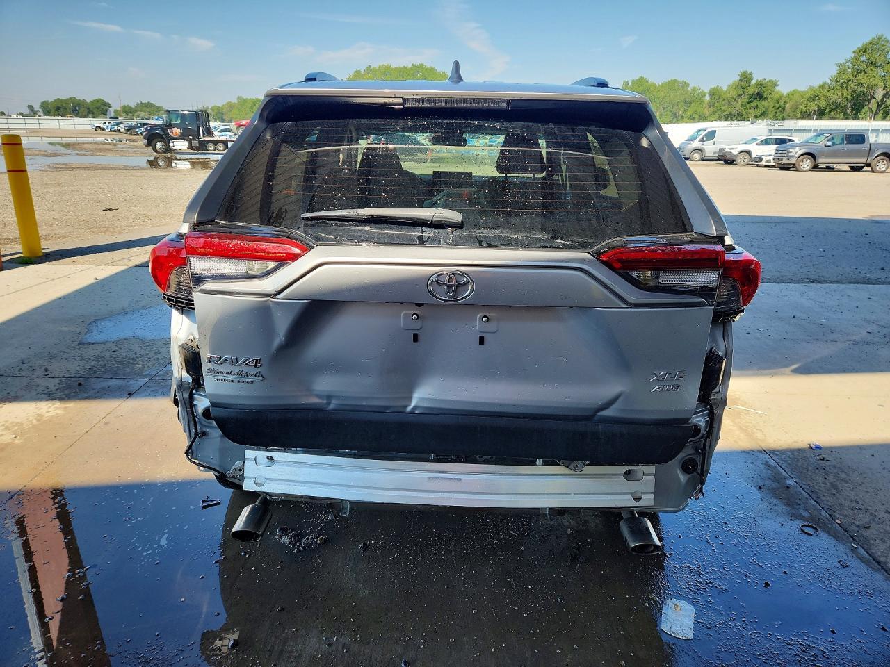 2019 Toyota Rav4 Xle - Image 6