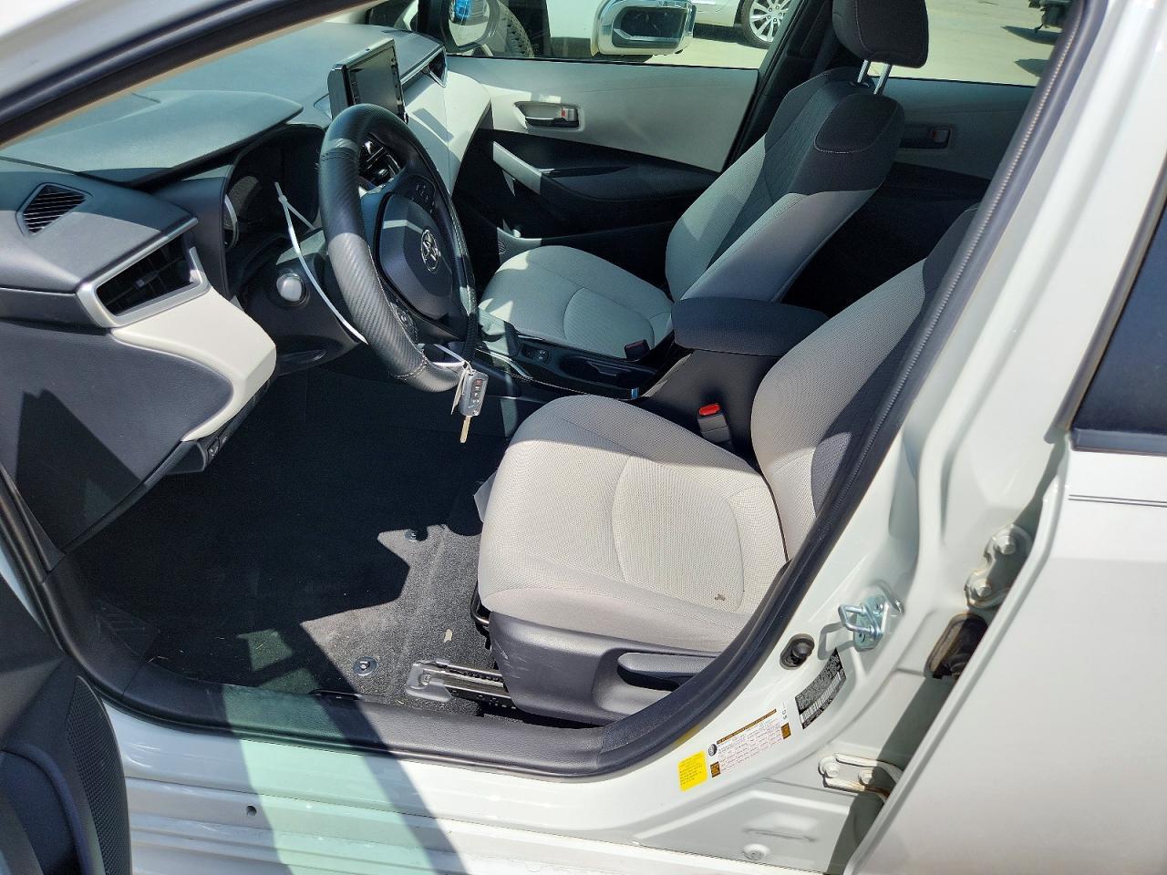 2022 Toyota Corolla Le - Фото 7