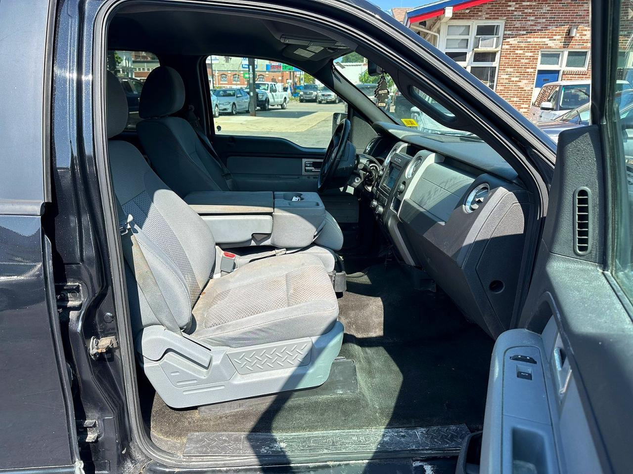 2011 Ford F150 Supercrew - Фото 5