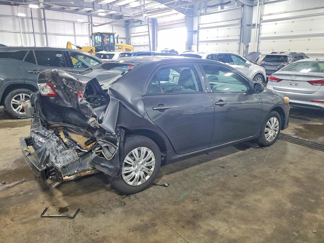 2013 Toyota Corolla L - Фото 3