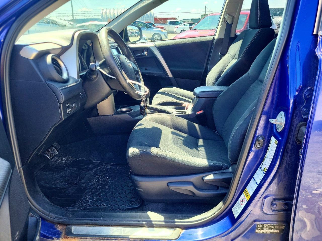 2014 Toyota Rav4 Xle - Image 7