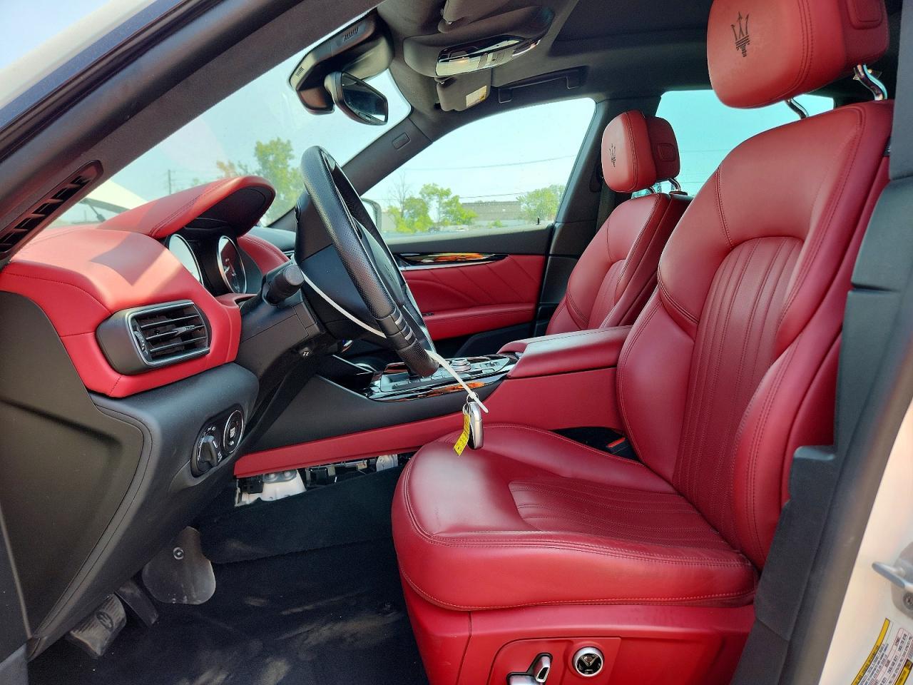 2022 Maserati Levante Base - Image 7