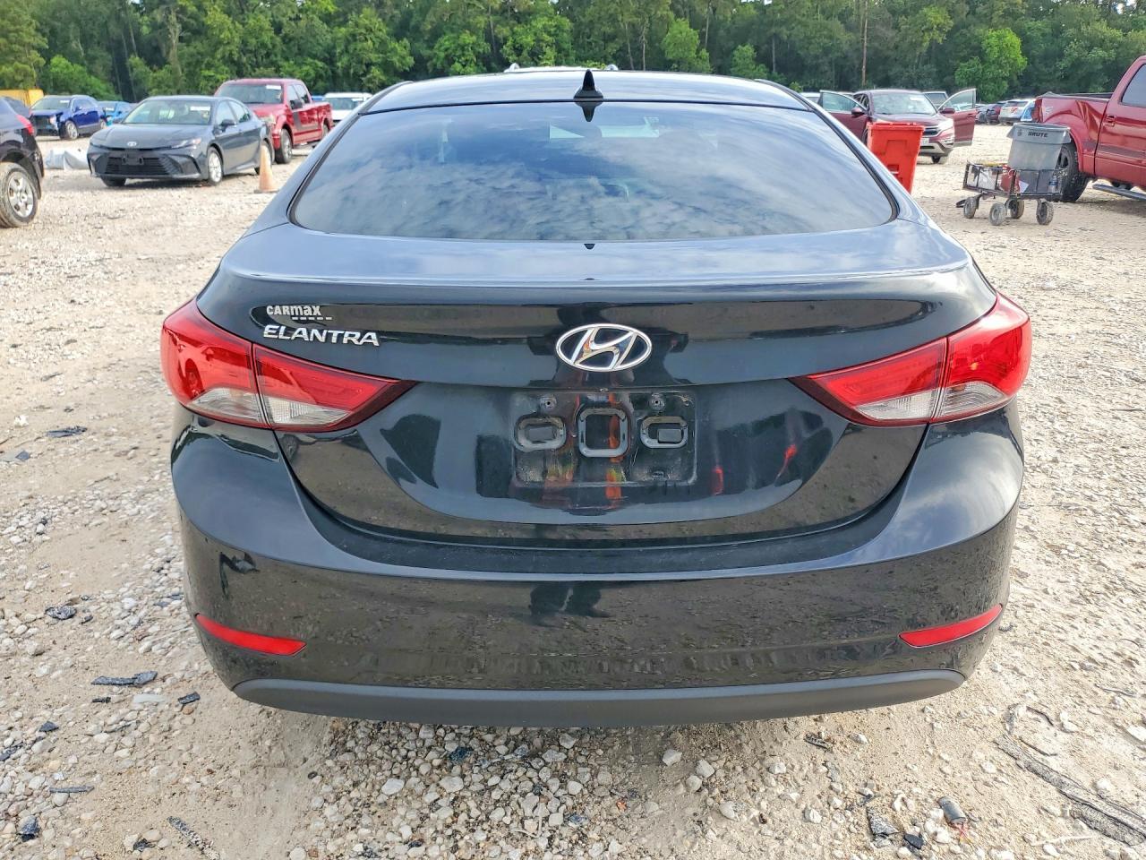 2016 Hyundai Elantra Value Edition - Фото 6