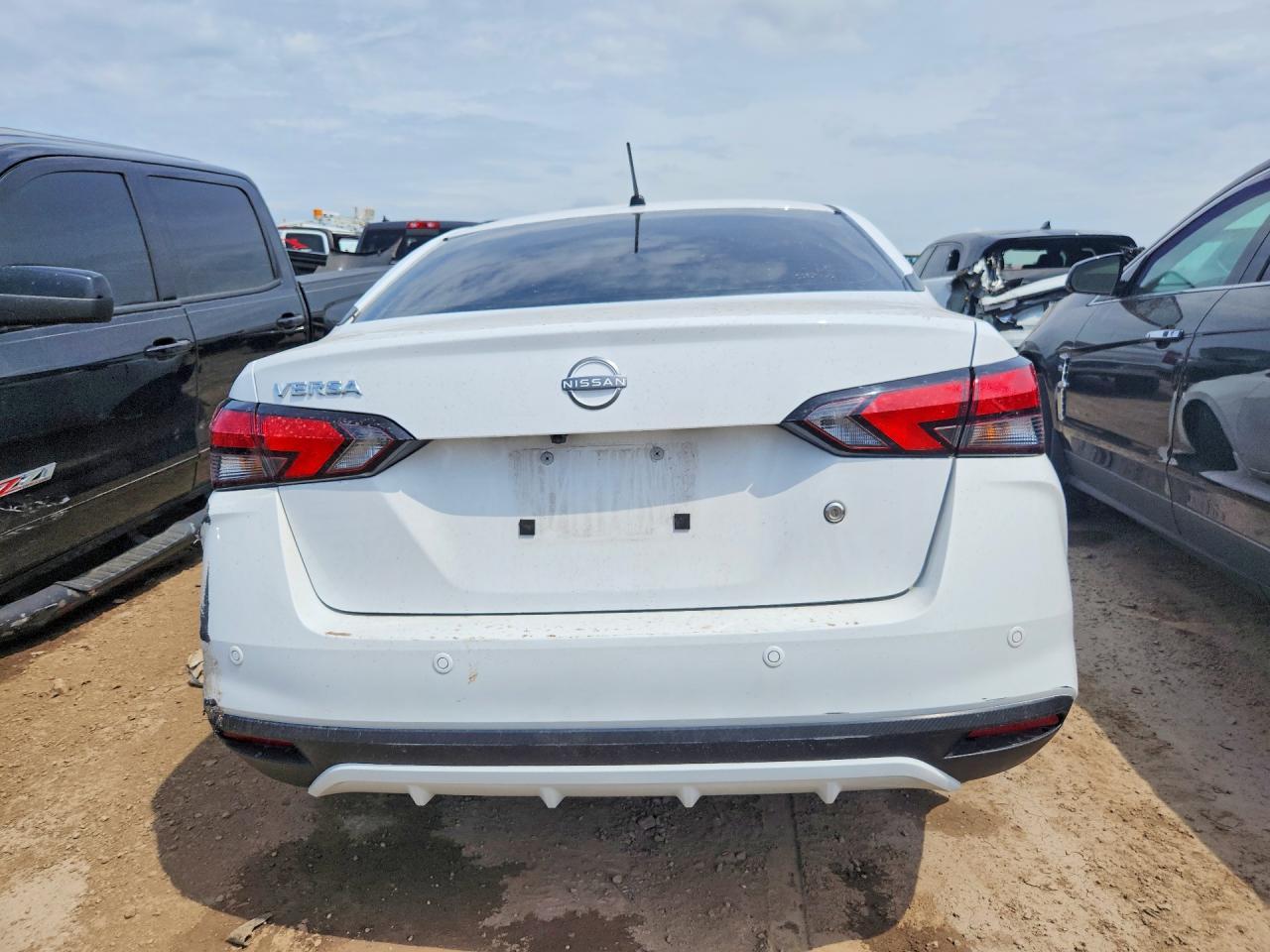2024 Nissan Versa S - Фото 6