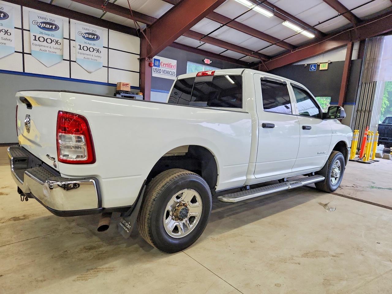 2020 Ram 2500 Tradesman - Фото 3