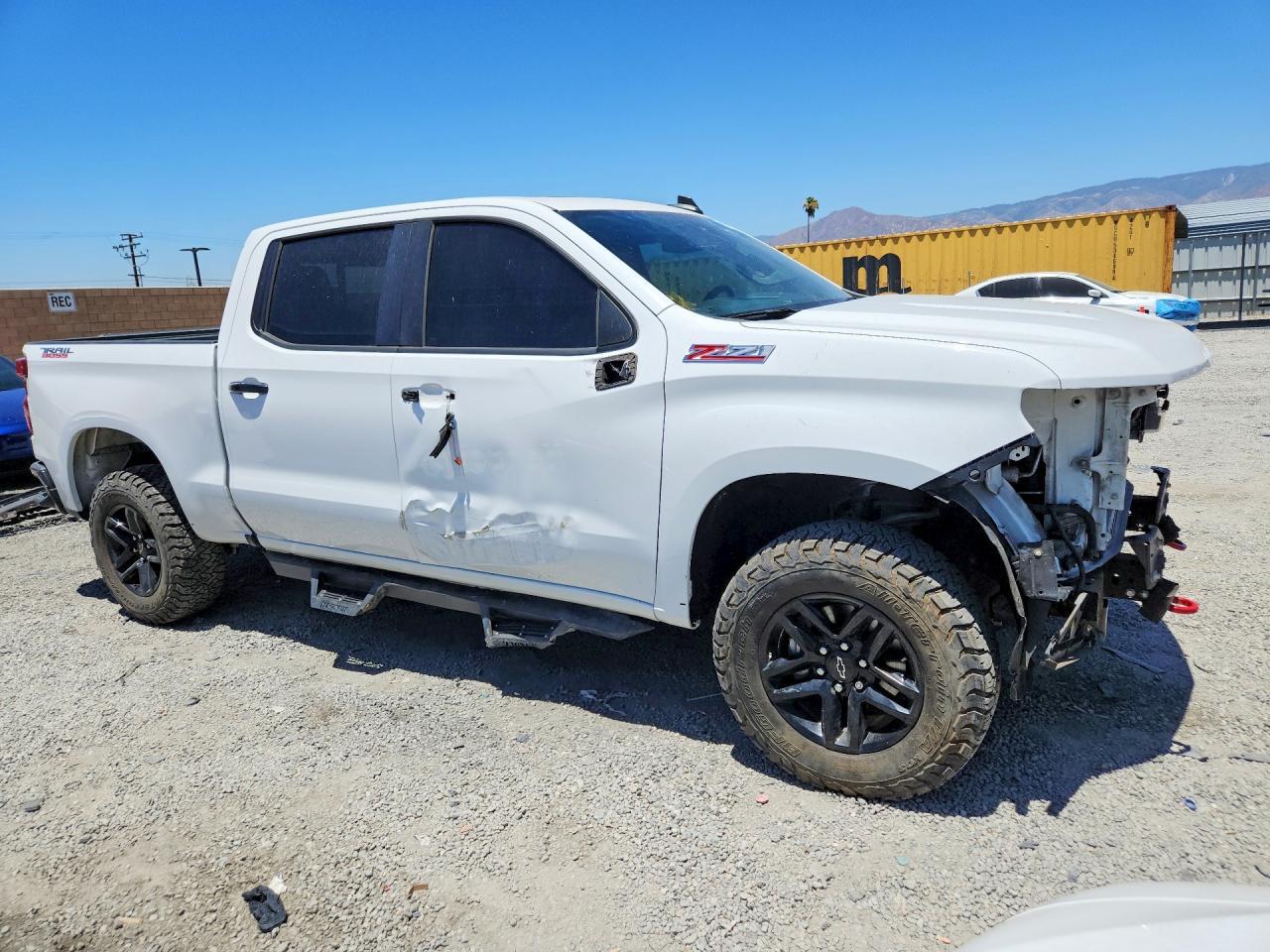 2021 Chevrolet Silverado K1500 Lt Trail Boss - Image 4