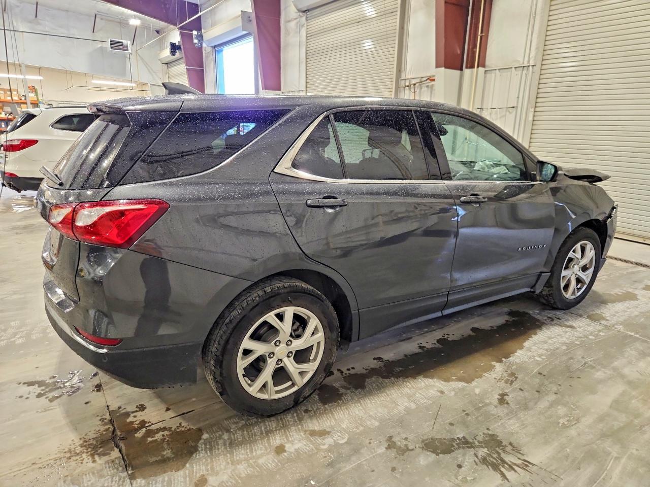 2019 Chevrolet Equinox Lt - Image 3