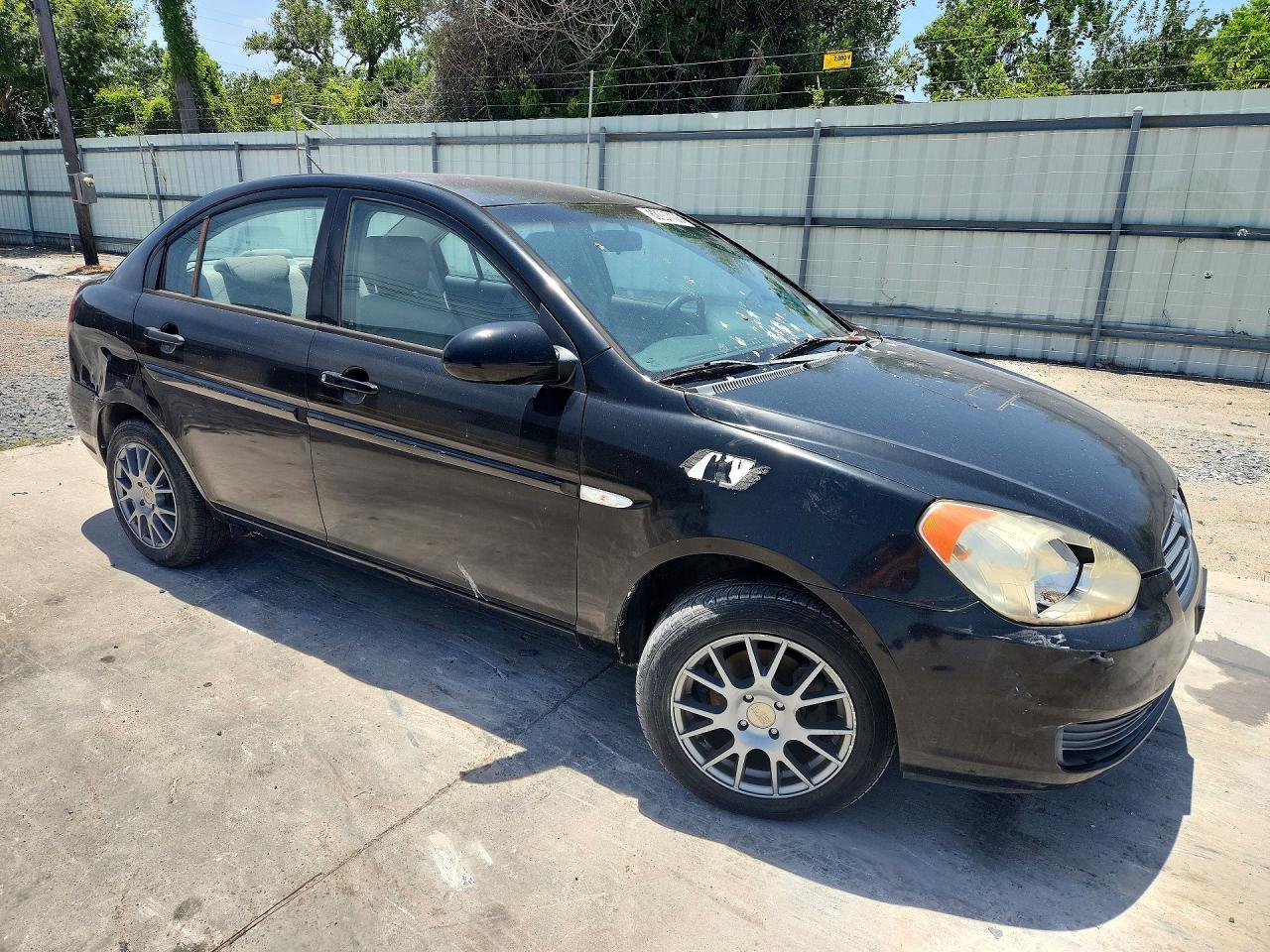 2007 Hyundai Accent Gls - Фото 4