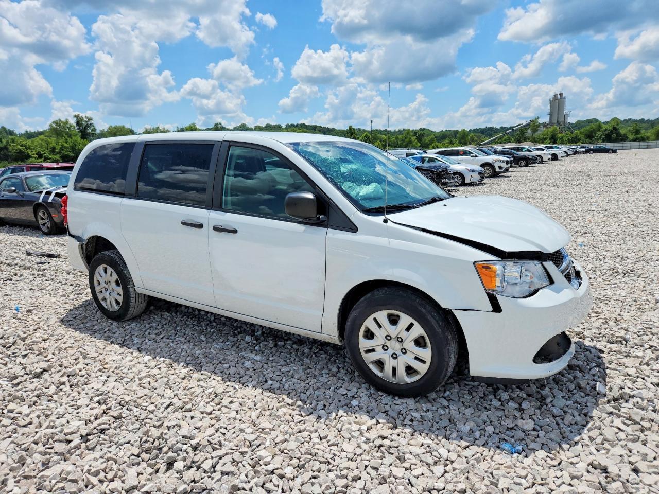 2019 Dodge Grand Caravan Se - Image 4