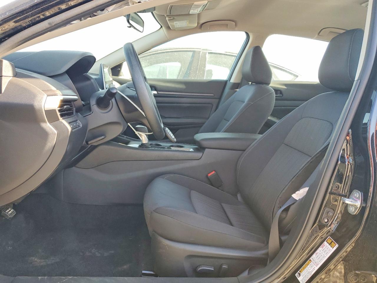 2025 Nissan Altima Sv - Image 7