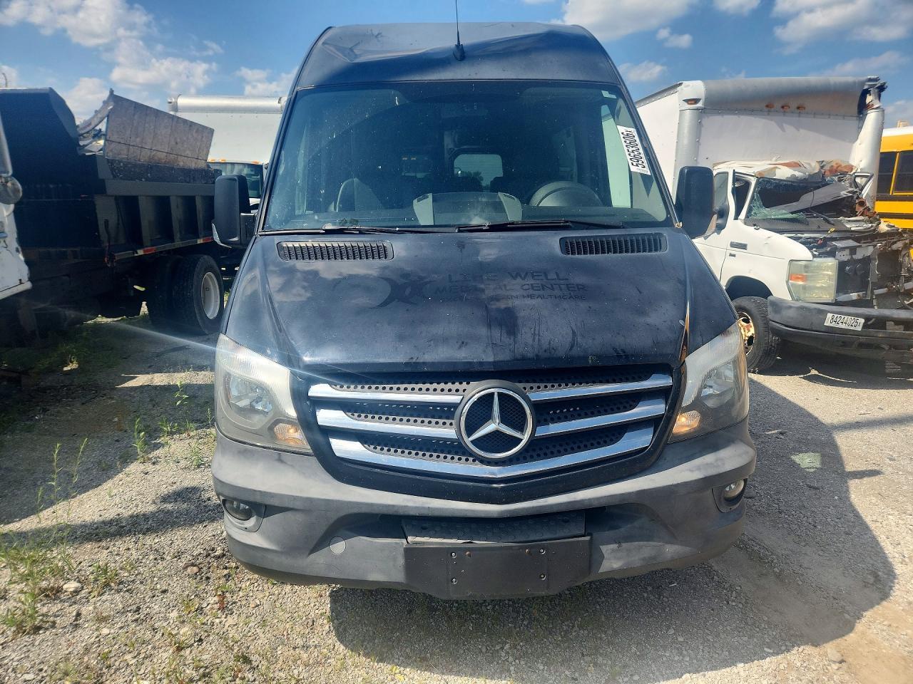 2017 Mercedes-Benz Sprinter 2500 - Image 5