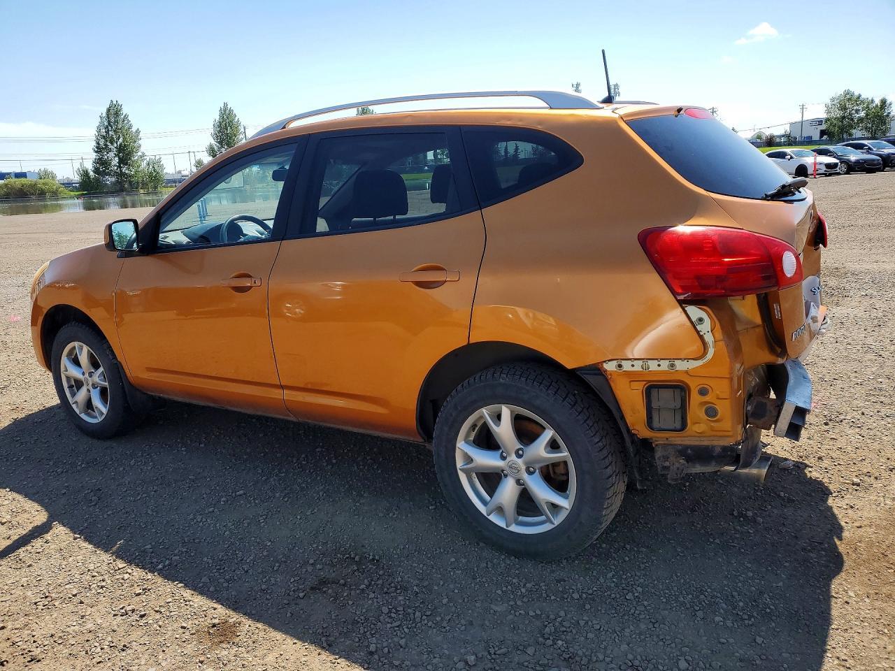 2008 Nissan Rogue S - Image 2