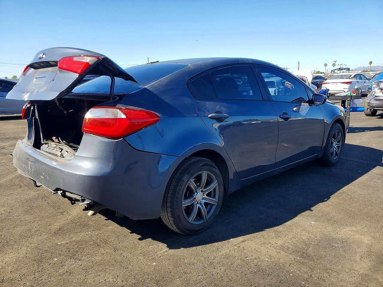 2014 Kia Forte Lx - Image 3