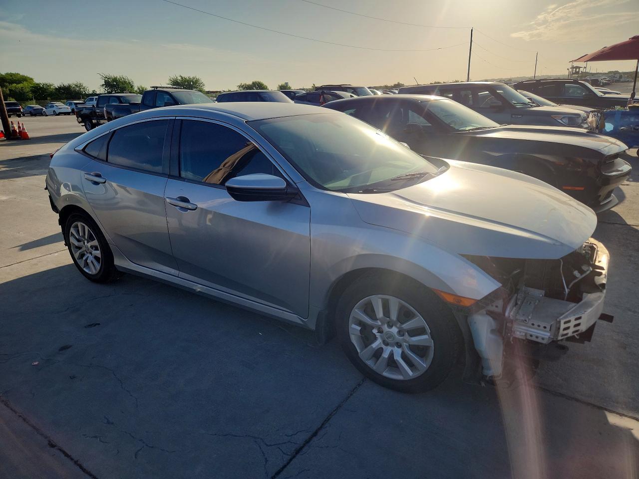 2018 Honda Civic Lx - Фото 4
