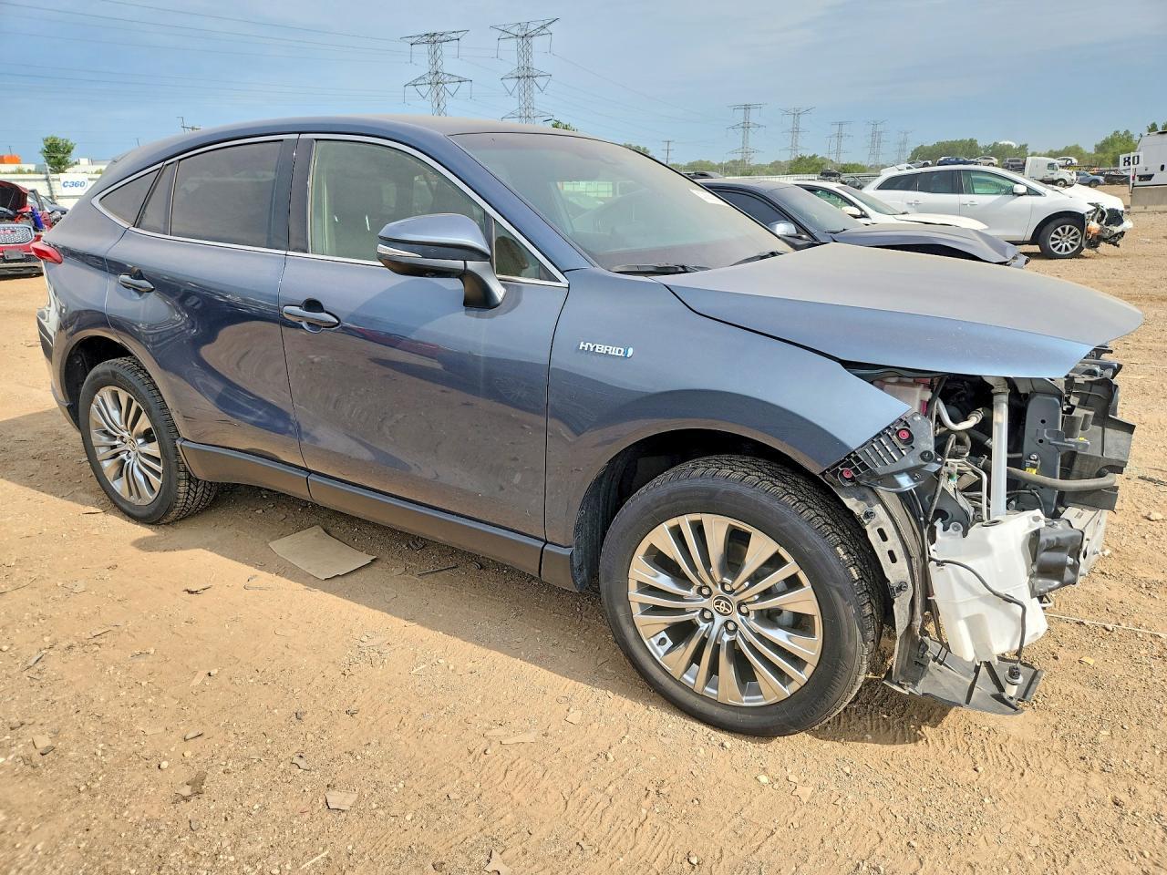 2021 Toyota Venza - Фото 4
