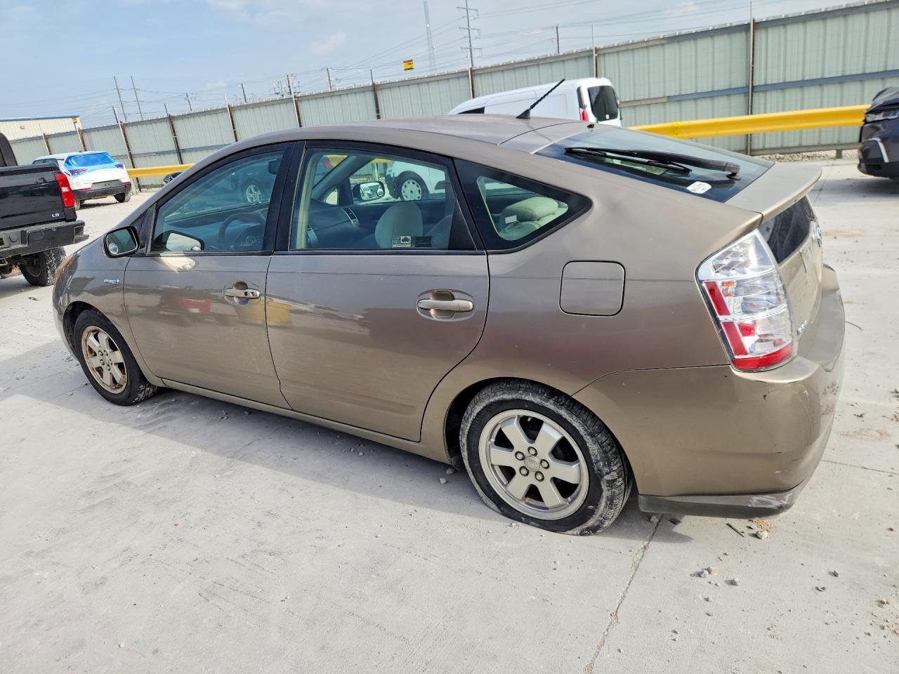 2008 Toyota Prius Base - Фото 2