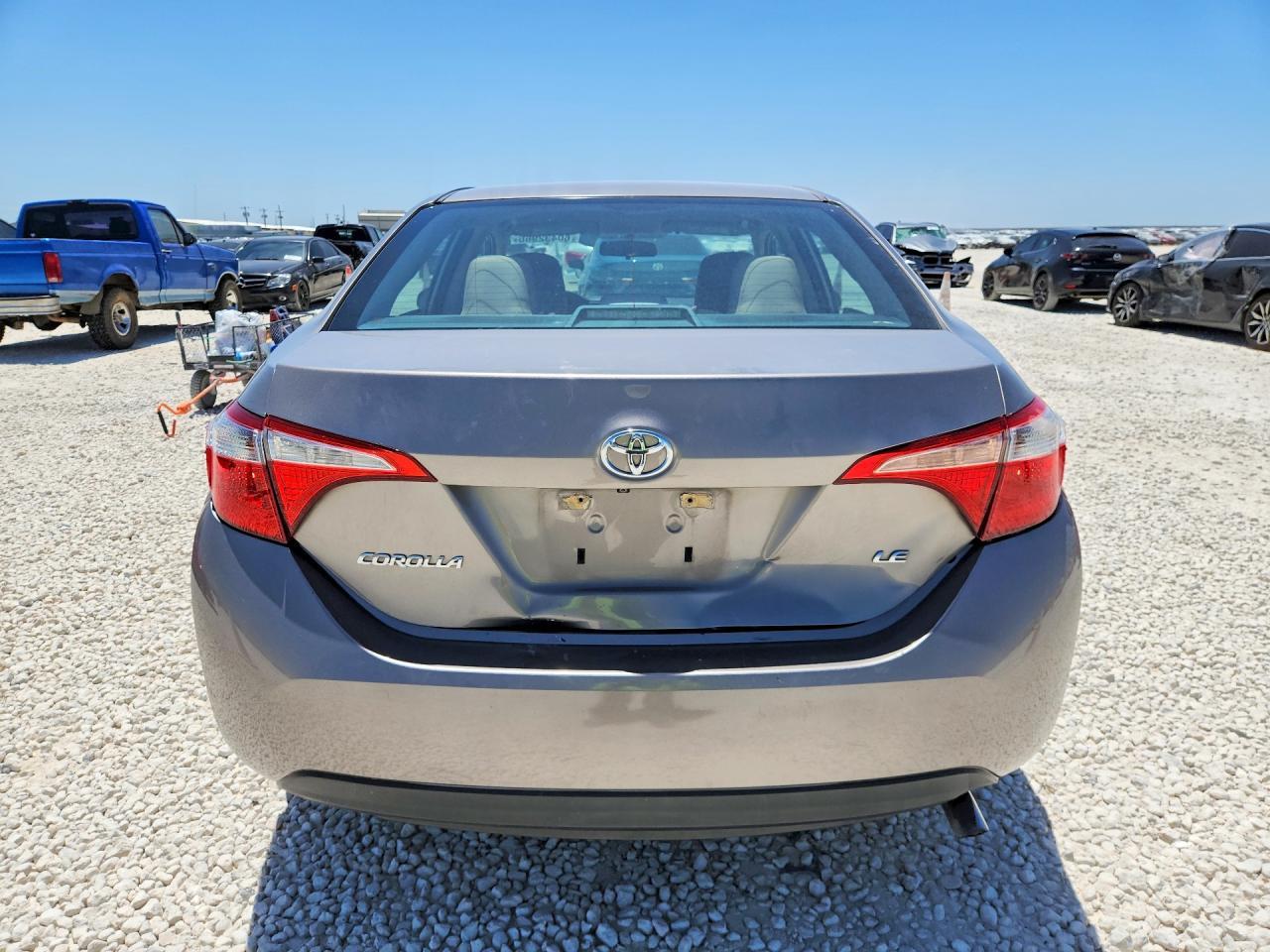 2015 Toyota Corolla Le - Фото 6