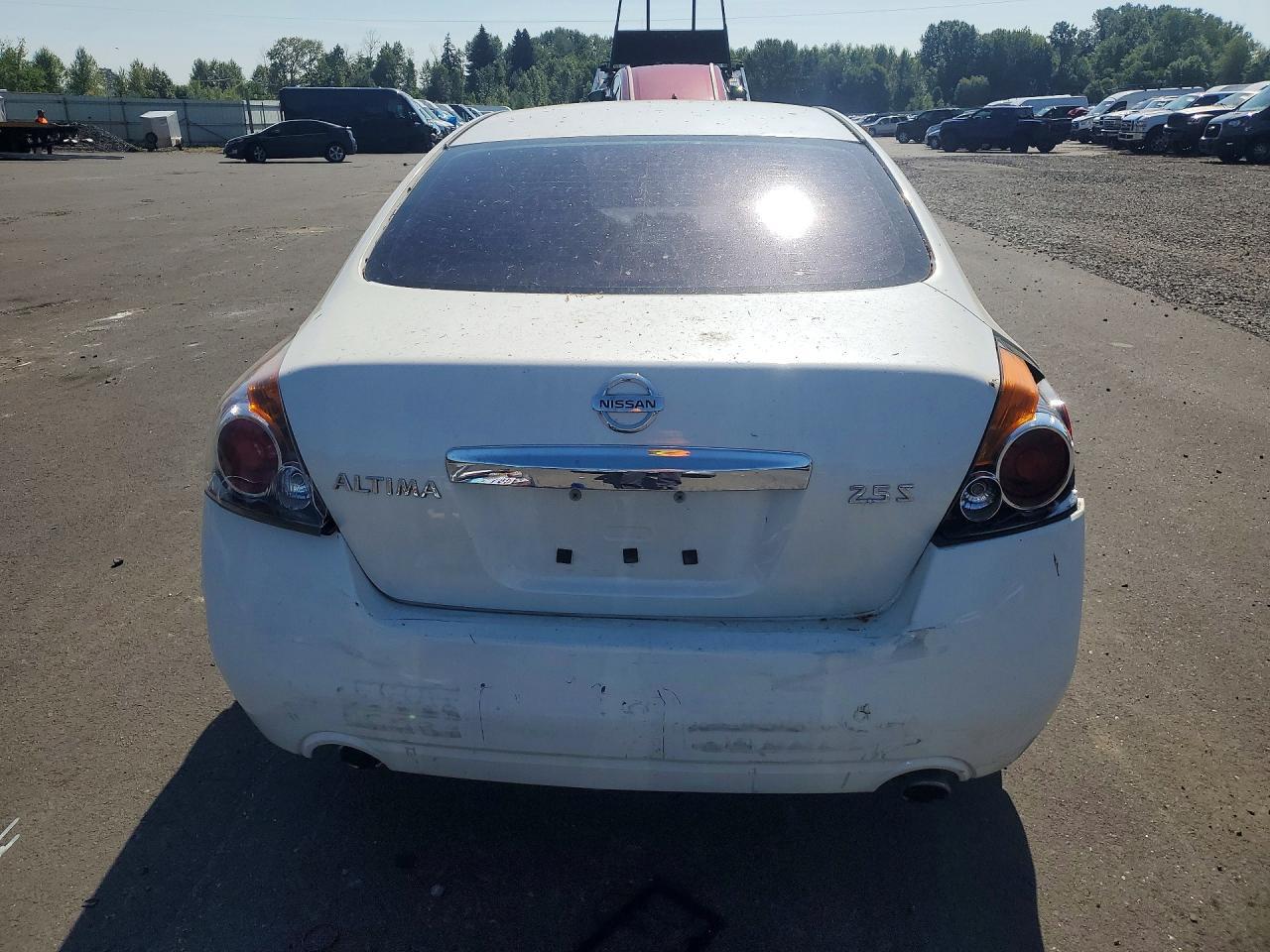 2011 Nissan Altima Base - Фото 6