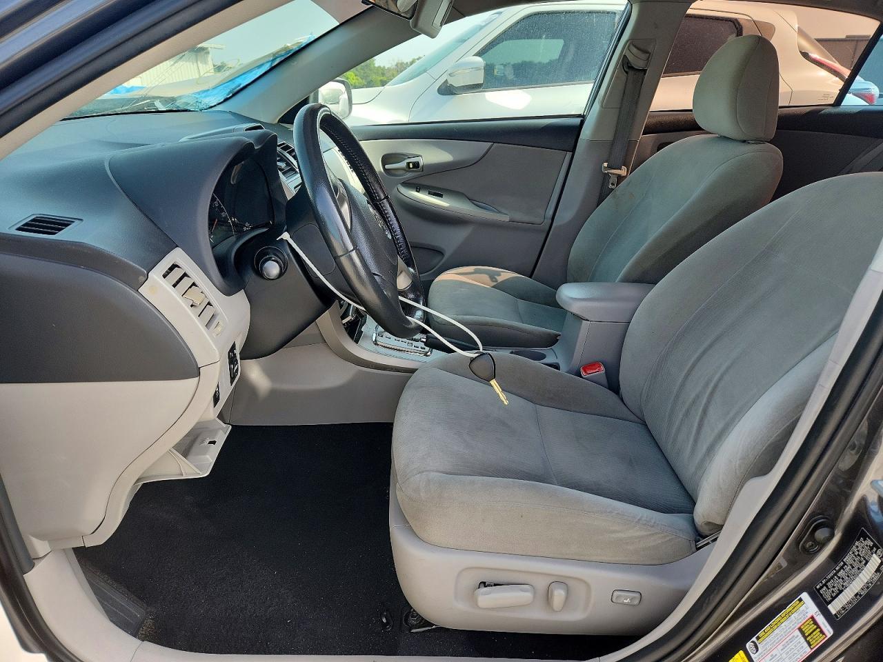 2013 Toyota Corolla Le - Фото 7