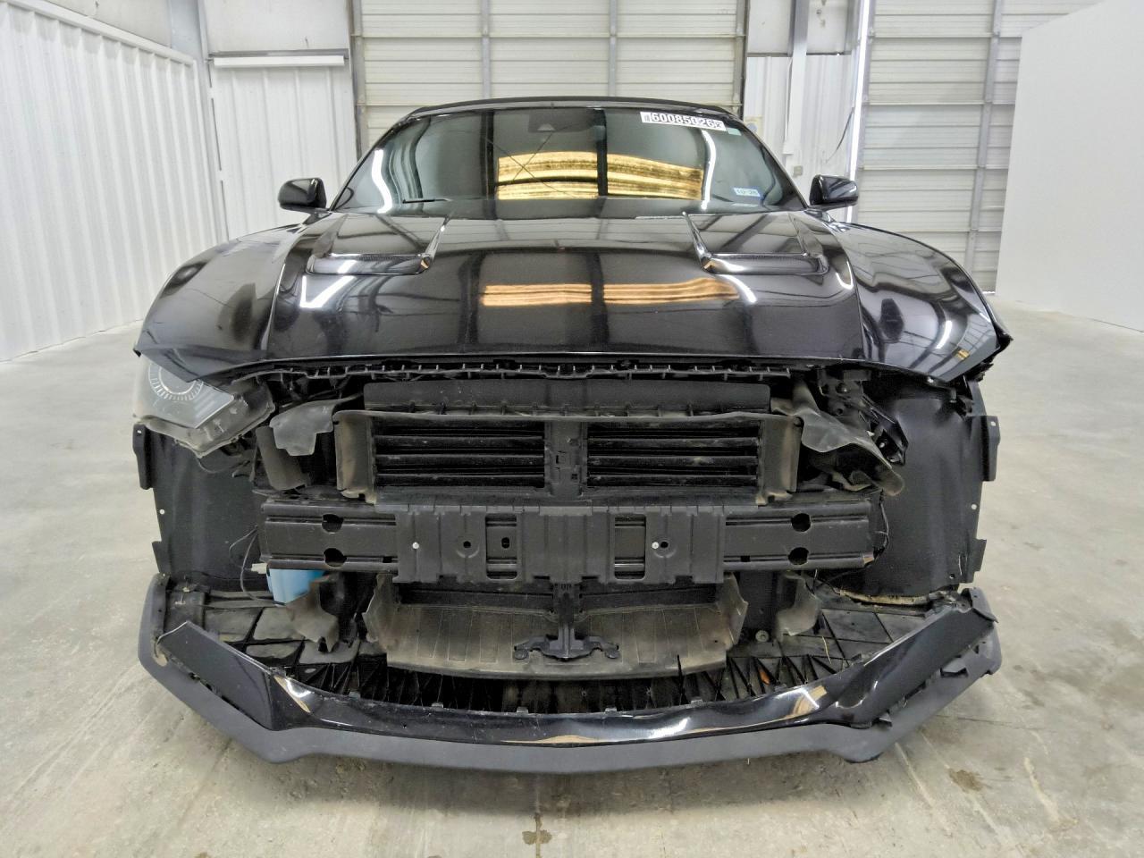 2022 Ford Mustang - Image 5