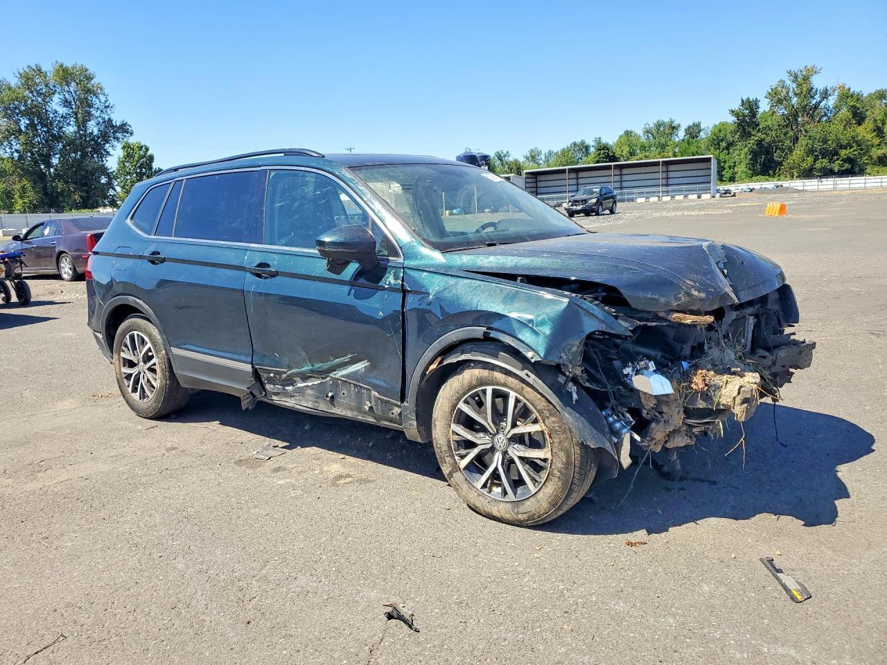 2018 Volkswagen Tiguan Se - Фото 4