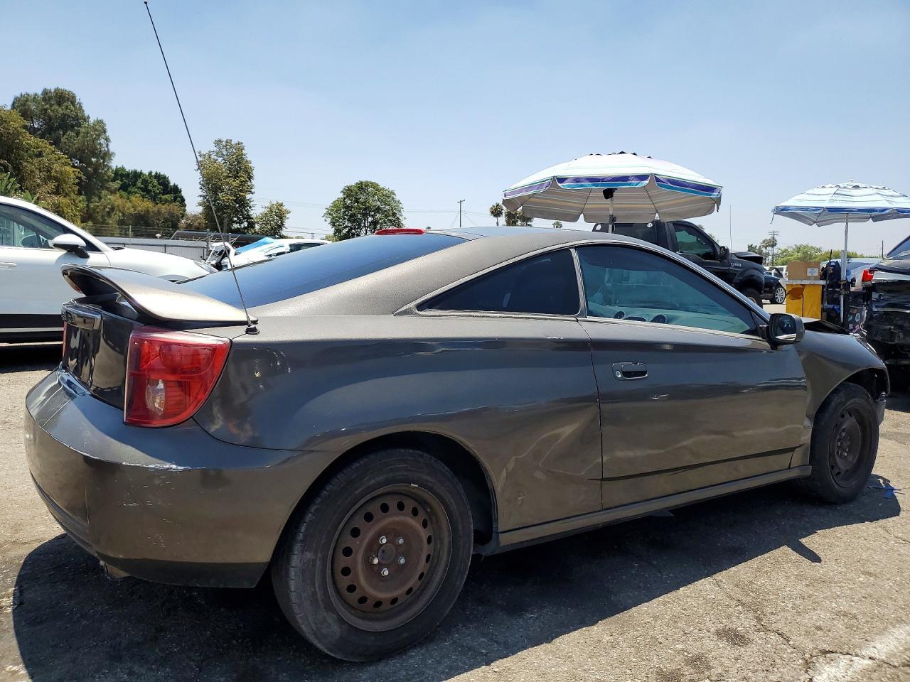 2004 Toyota Celica Gt - Image 3
