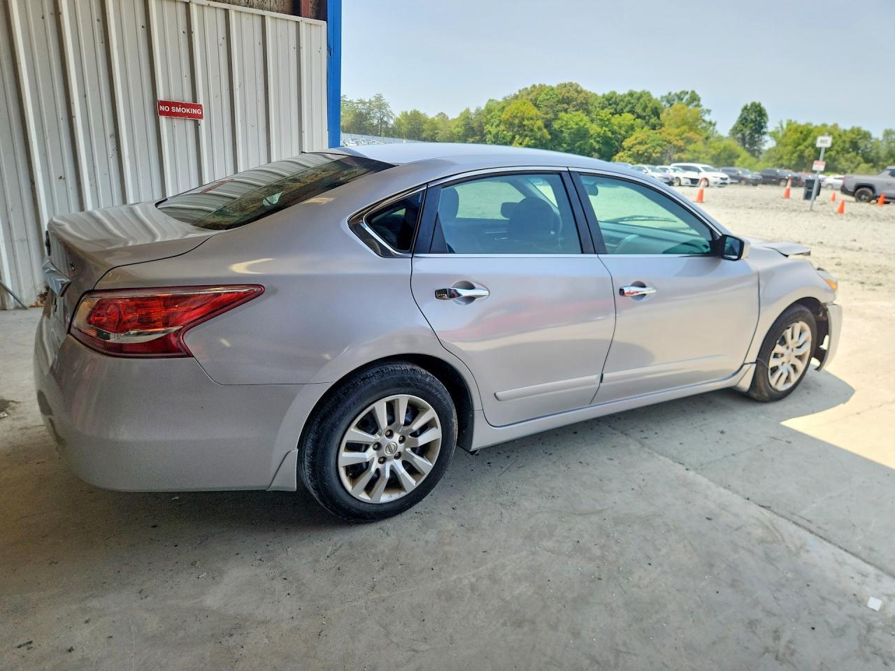 2013 Nissan Altima 2.5 - Image 3