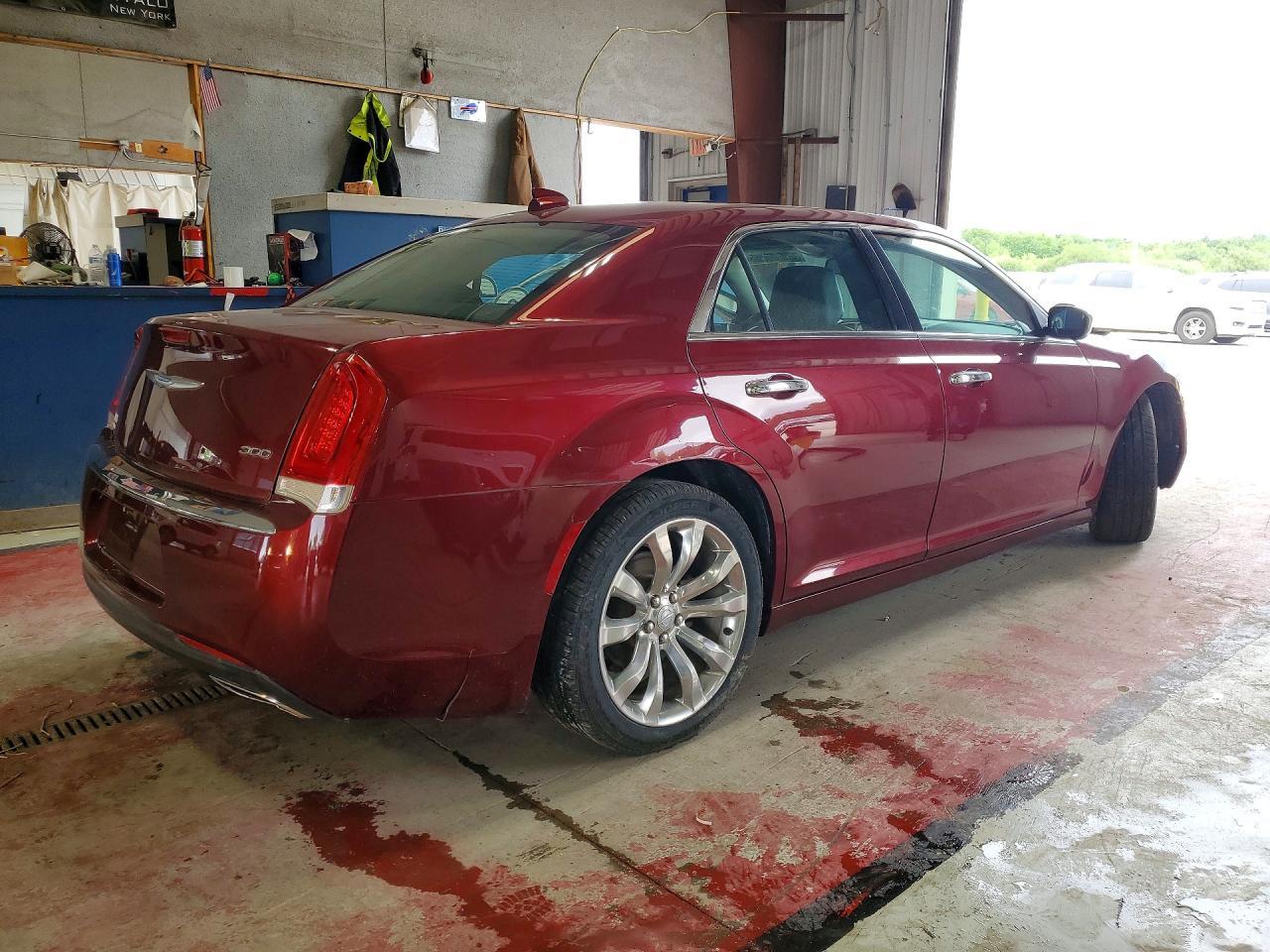 2020 Chrysler 300 Limited - Image 3