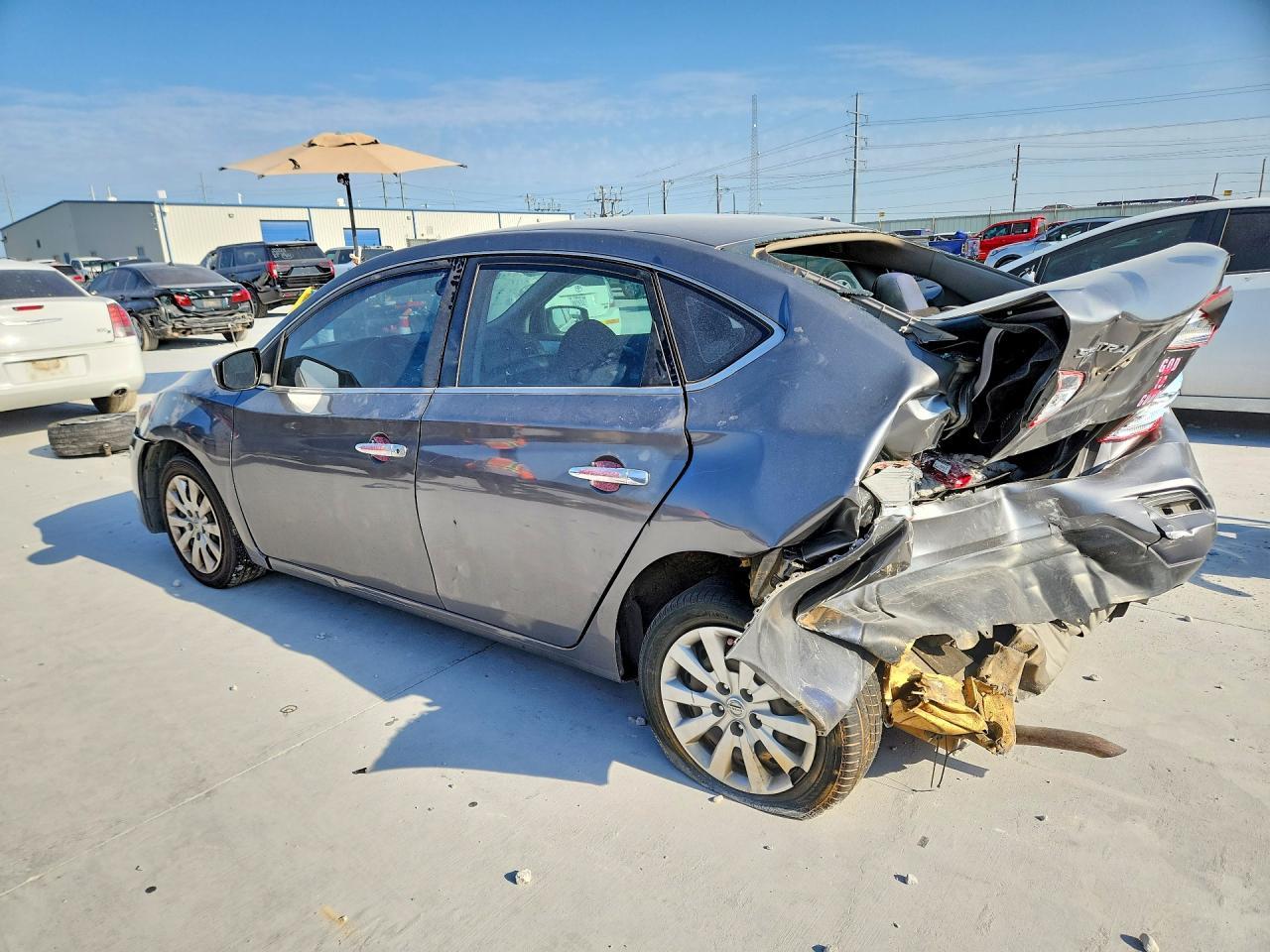 2019 Nissan Sentra S - Фото 2