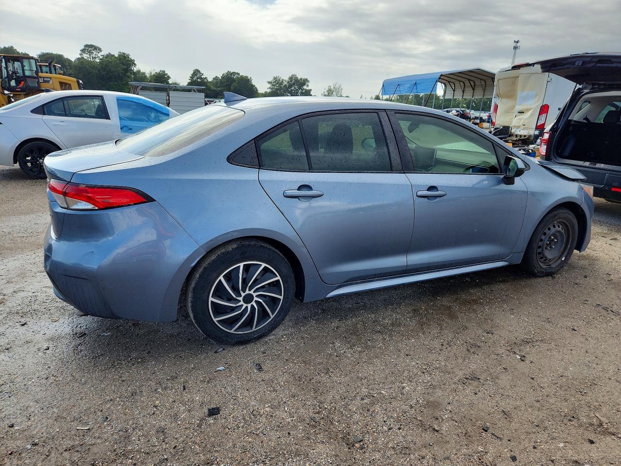 2021 Toyota Corolla Le - Фото 3