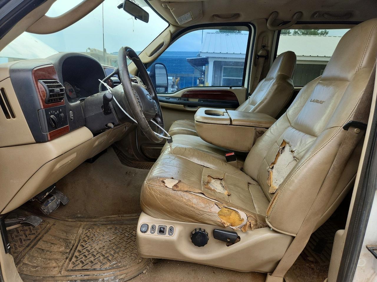 2005 Ford F350 Super Duty - Image 7